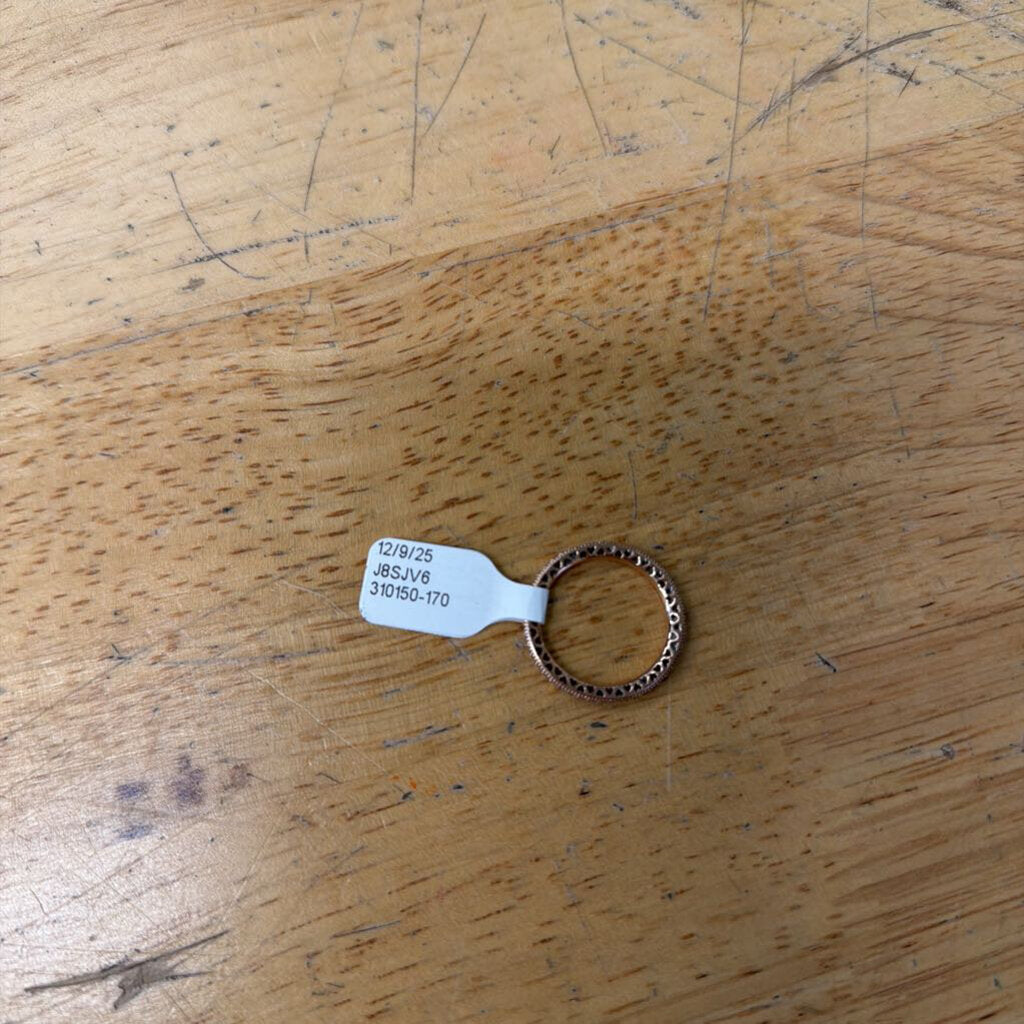 Pandora Rose Gold Heart Detail Band Ring