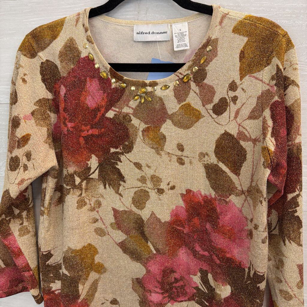 Alfred Dunner Beige/ Red Shimmer Floral Print Beaded Neckline Sweater Small