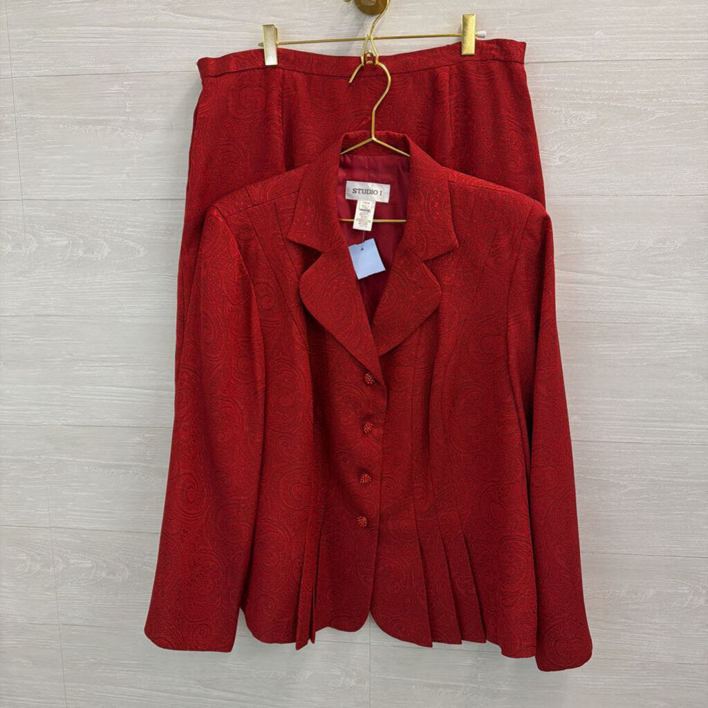 Vintage Studio I Red Paisley Brocade Jacket/ Skirt Set 18W