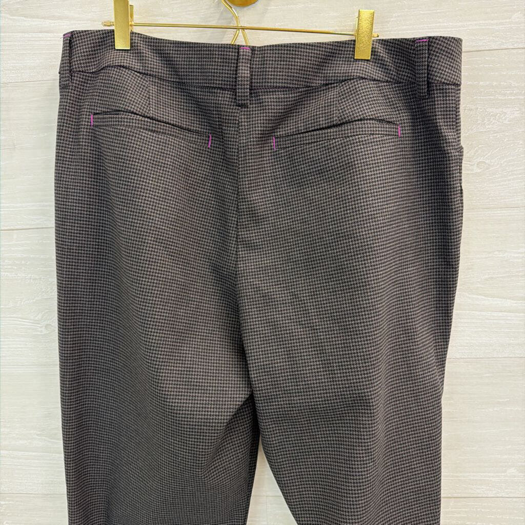 Lee Grey/ Black Houndstooth Straight Leg Mid Rise Pants 14