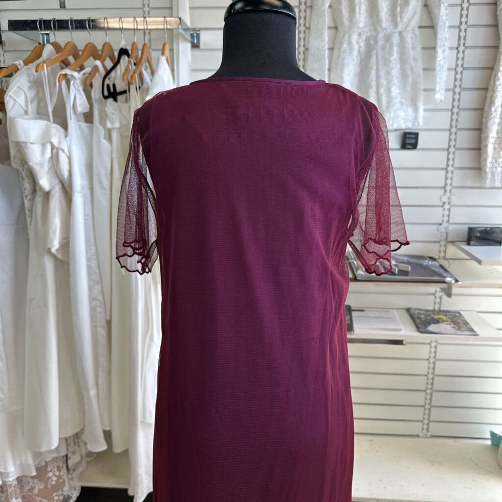 April Cornell Burgundy Mesh Short Sleeve Embroidered Detail Short Sleeve Maxi Dress Small