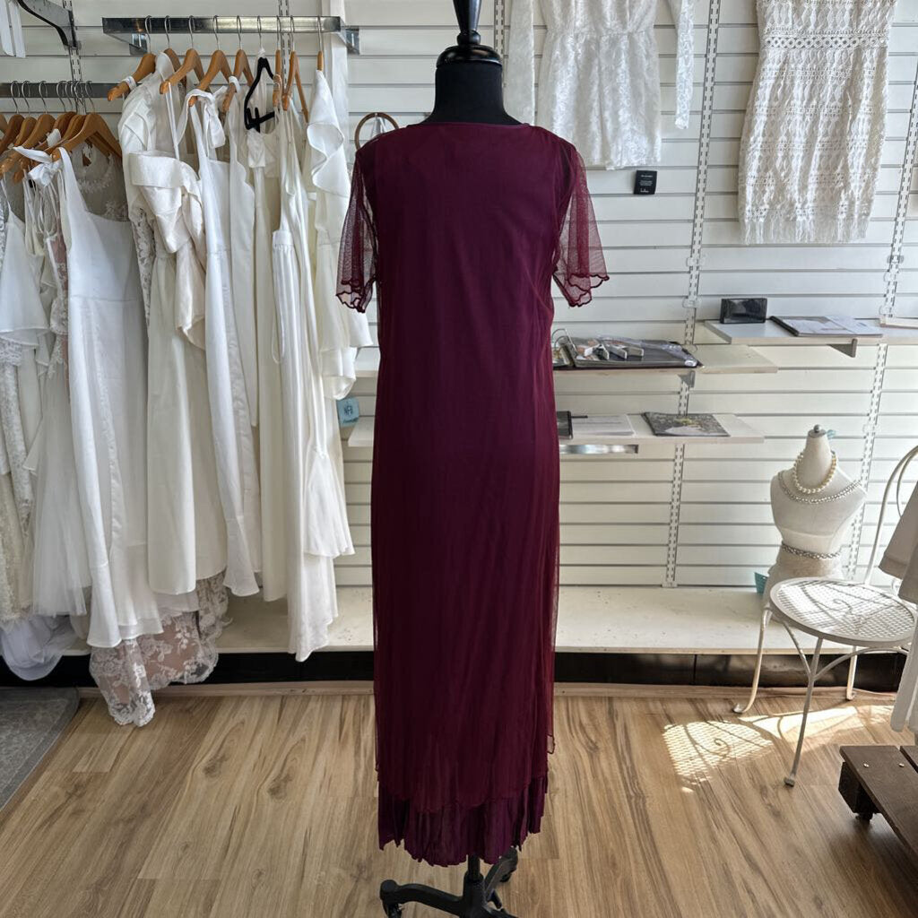 April Cornell Burgundy Mesh Short Sleeve Embroidered Detail Short Sleeve Maxi Dress Small