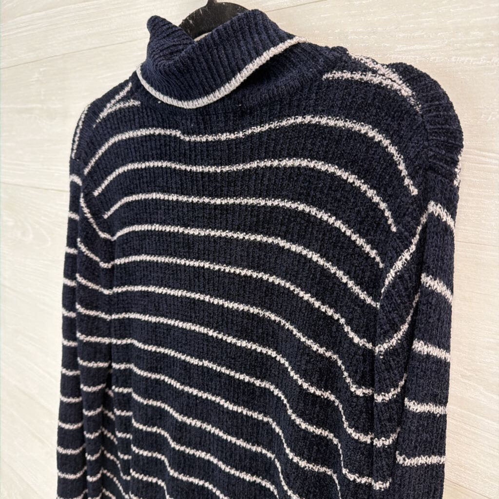 Brooks Brothers Navy/ Grey Stripe Soft Knit Turtleneck Sweater Large