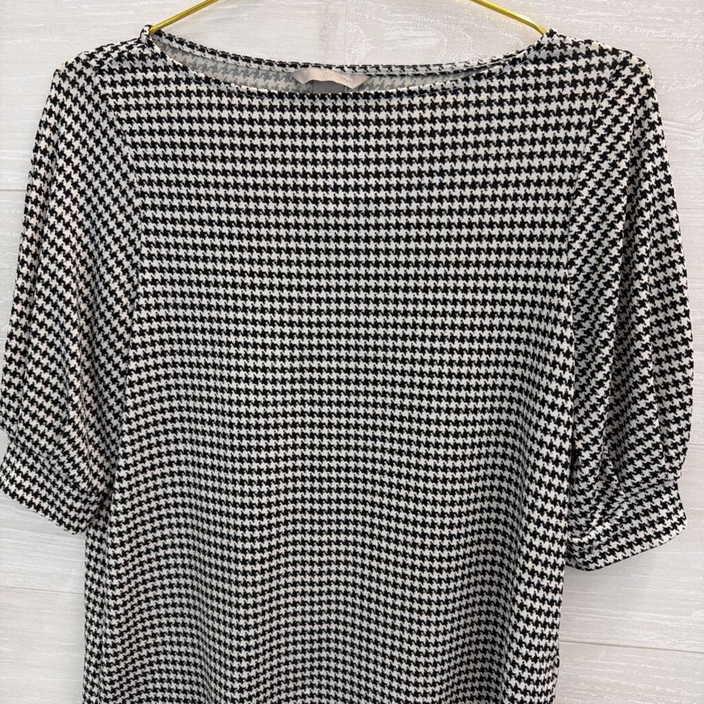 Black/ White Houndstooth Print Short Puff Sleeve Top Small