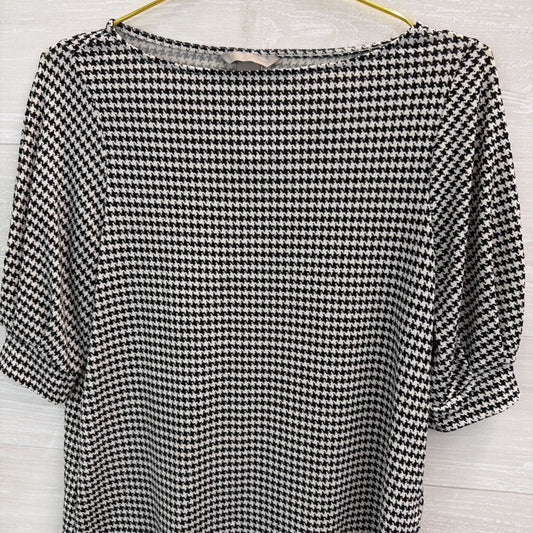 Black/ White Houndstooth Print Short Puff Sleeve Top Small