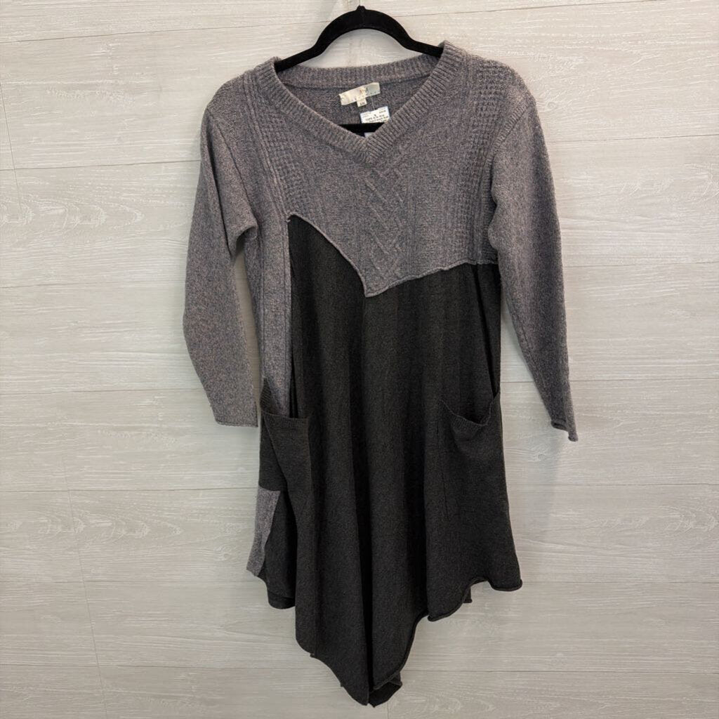 Aria Grey Patchwork Knit Long Sleeve Tunic Top Small/ Medium