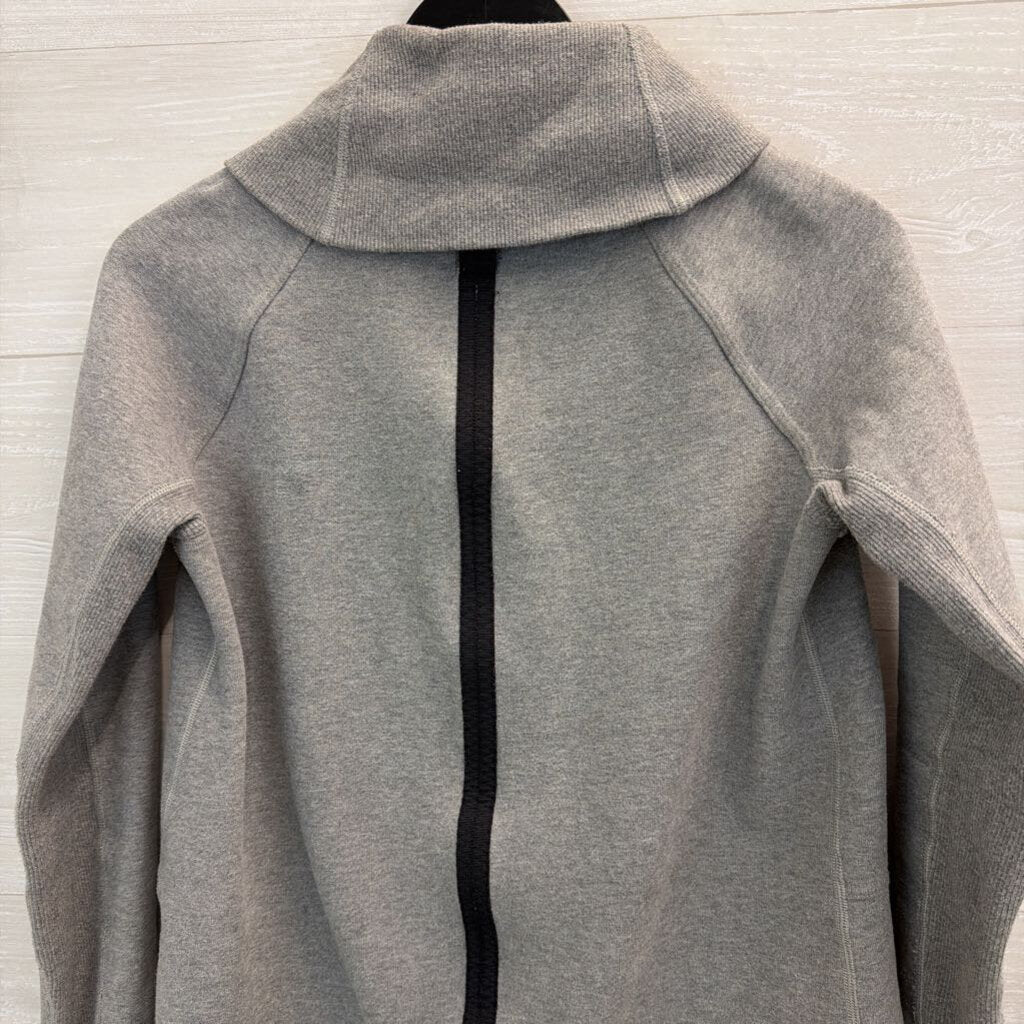 Lululemon Grey Yin to my Yang Cardigan Jacket 4