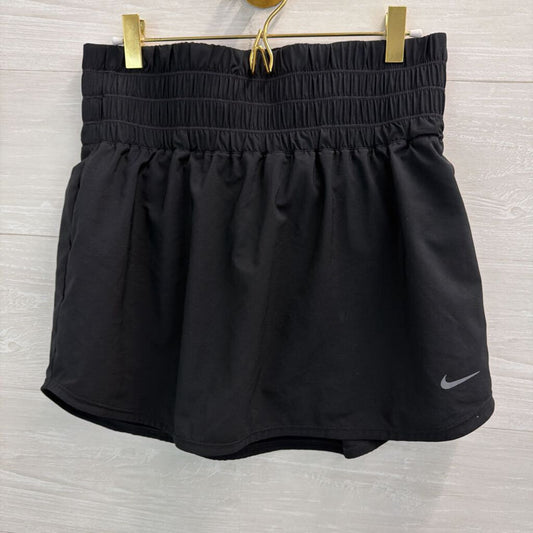 Nike Black High Waisted Athletic Skirt with Shorts Medium