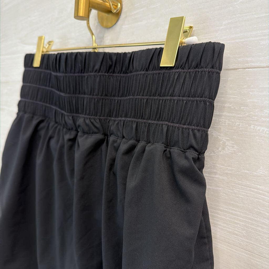 Nike Black High Waisted Athletic Skirt with Shorts Medium