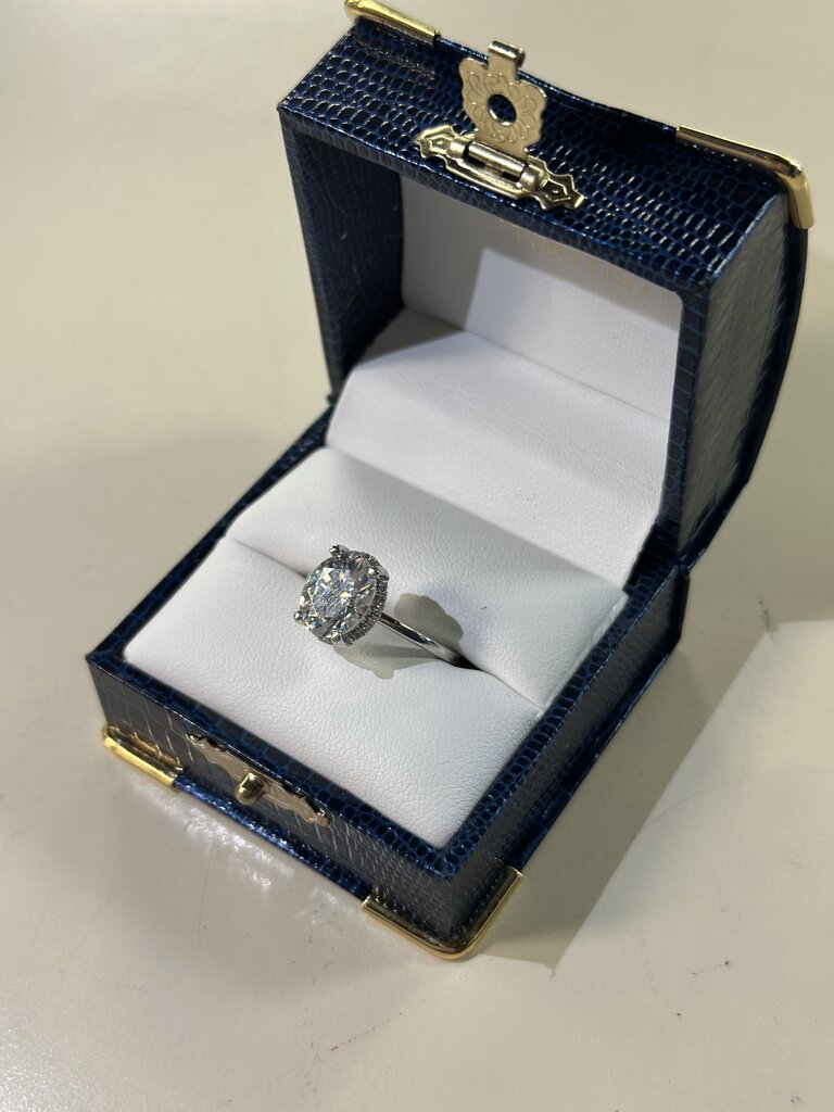 14K White Gold Oval 2.72 Ct Moissonite Center With Hidden Halo Engagement Ring 7