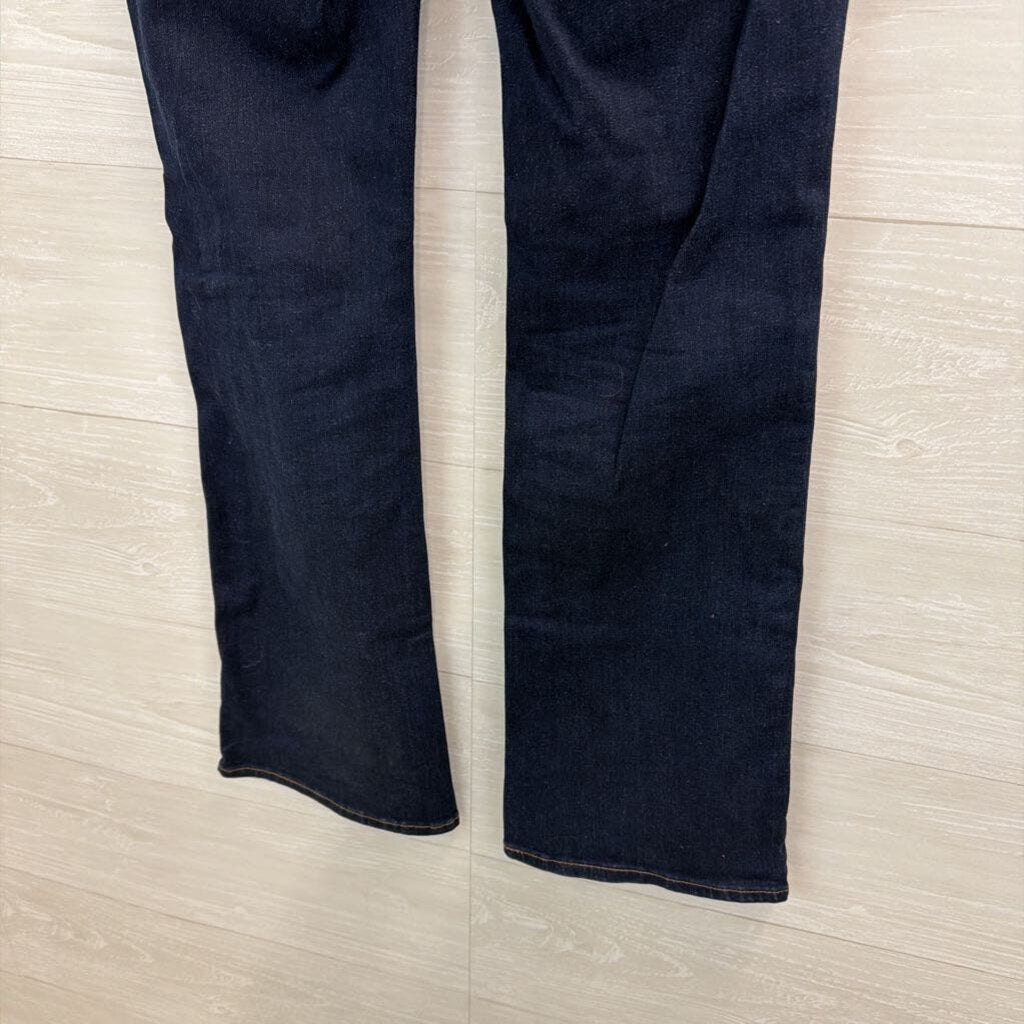 Levi Dark Wash Slimming Boot Jeans 29