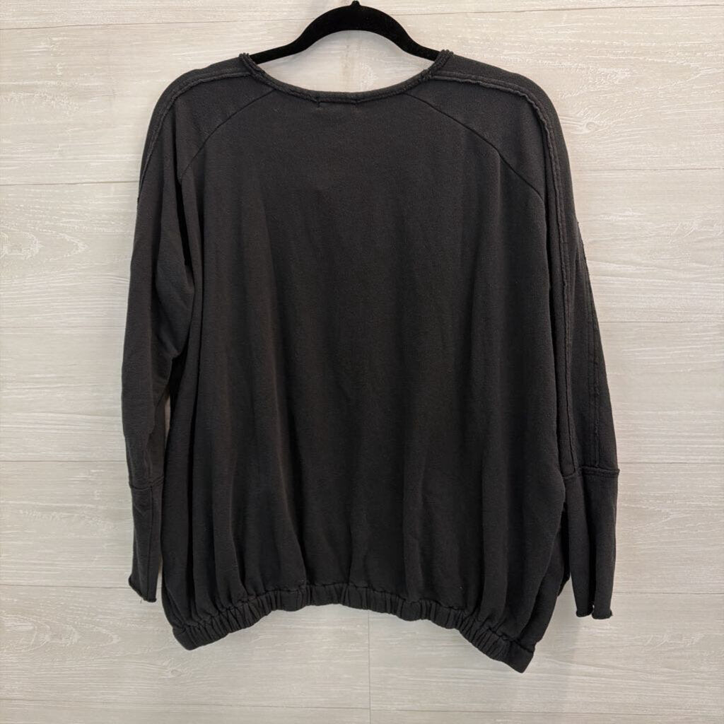 Goldie Black Long Sleeve V Neck Elastic Waist Top Medium
