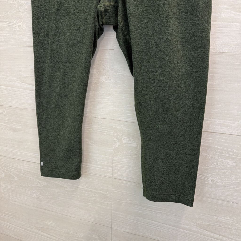 No Bull Green Cropped Leggings Medium