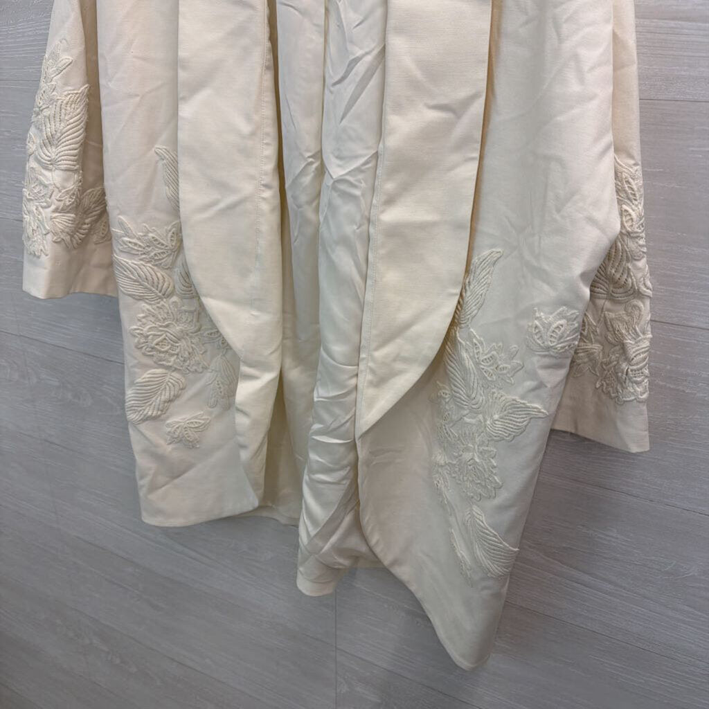 Chicos White Embroidered Flower Open Front Jacket 12/14