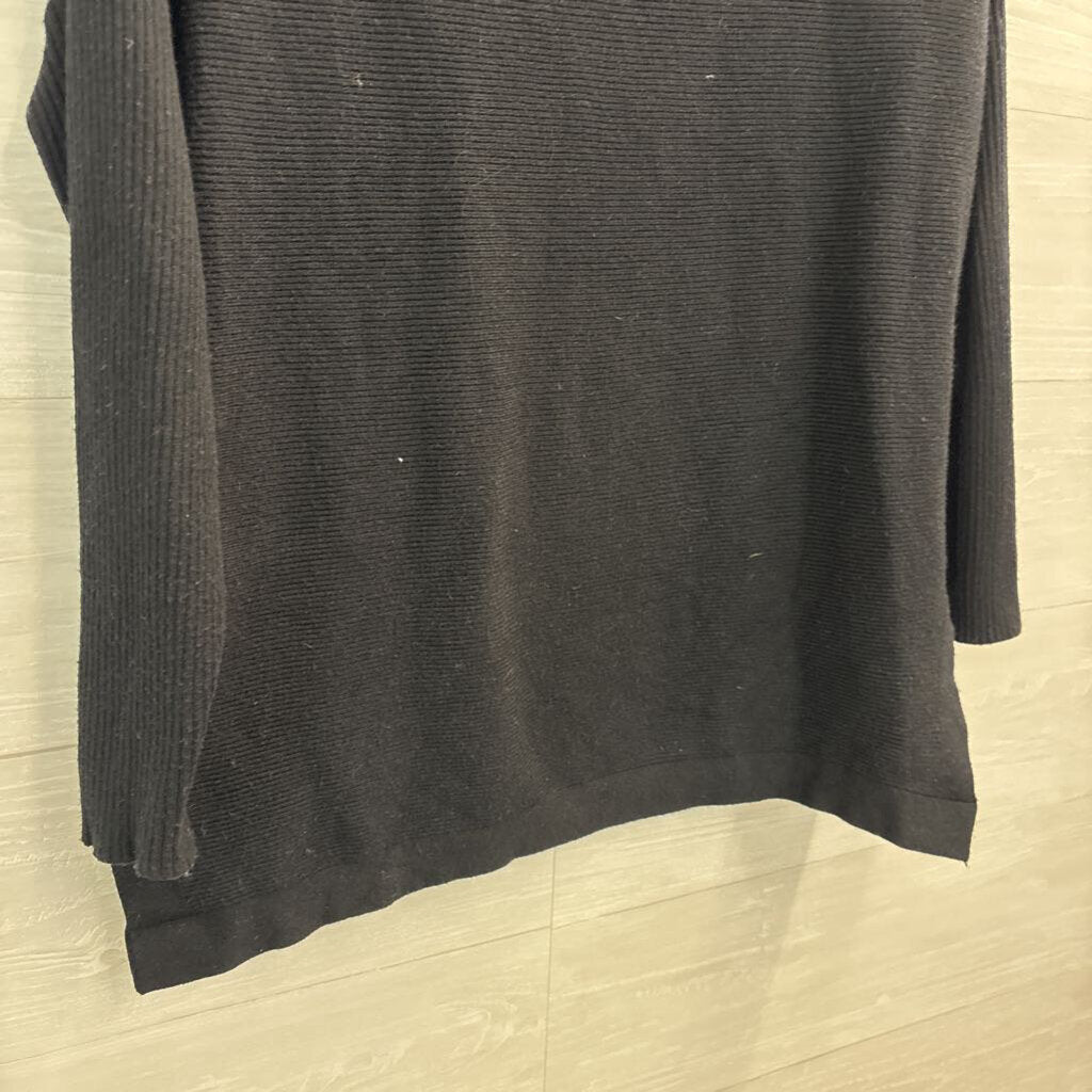 Lillusory Black Mock Neck Tunic Sweater Medium