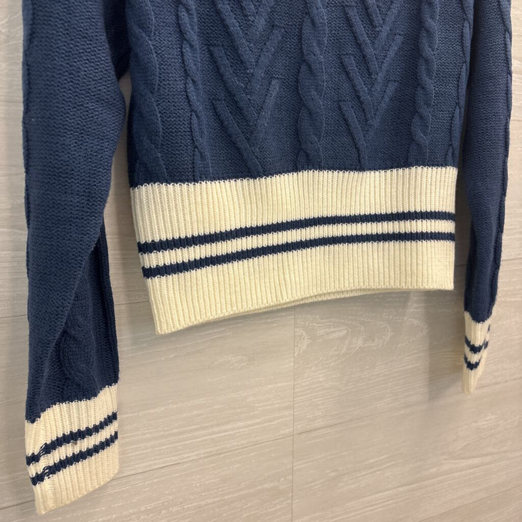 Faith and Zoe Blue/ White Cropped Cable Knit Sweater Small