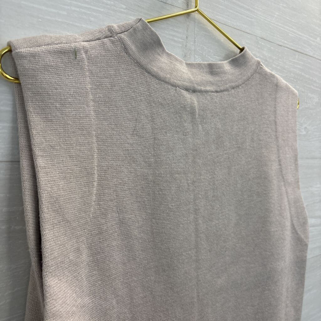 Cyrus Grey Knit Sleeveless Top Small