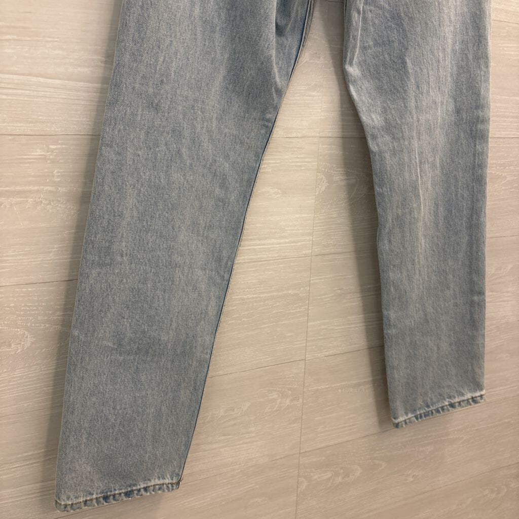 John Galt Light Wash High Rise Mom Jeans Small