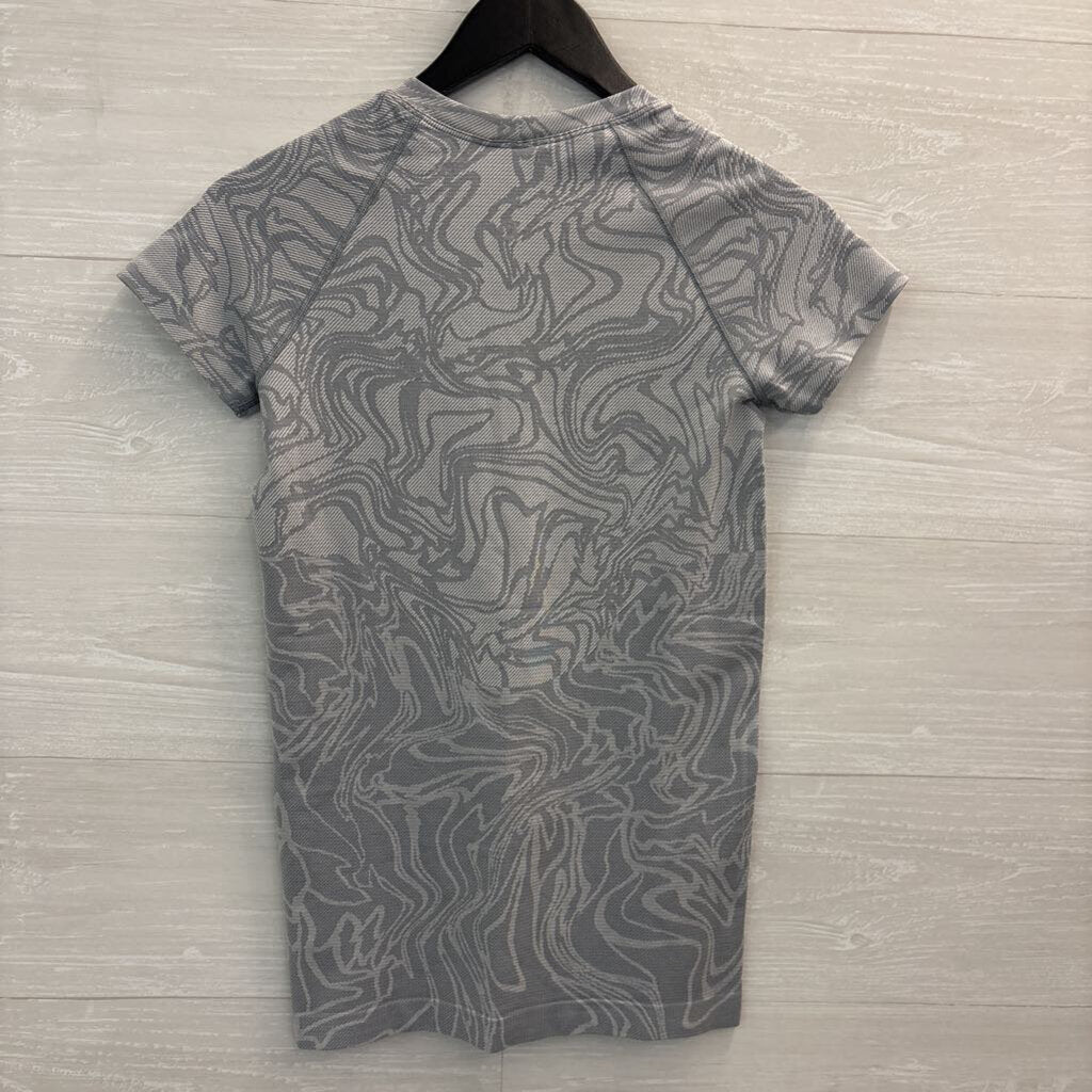 Lululemon Blue/ Grey Print Short Sleeve Athletic Top 4