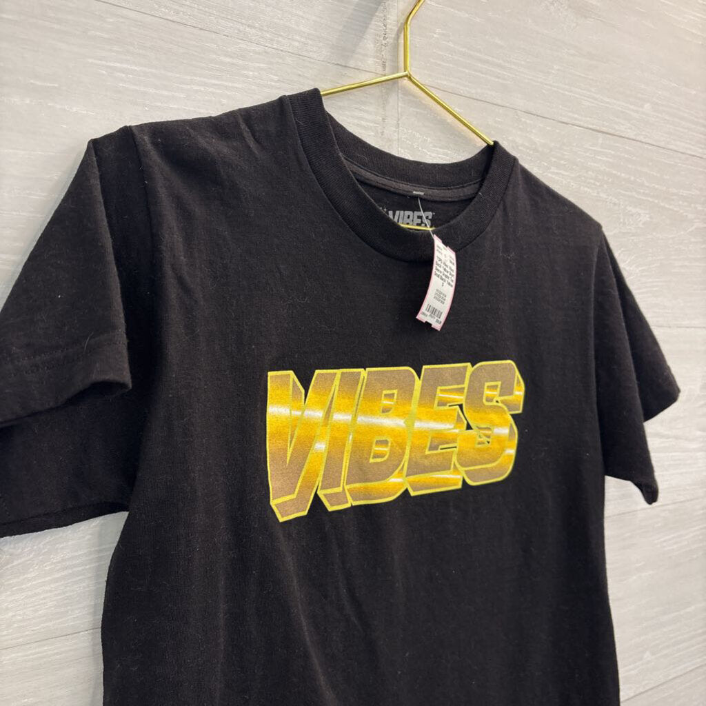 Vibes Black/ Yellow Short Sleeve Graphic Tee Small
