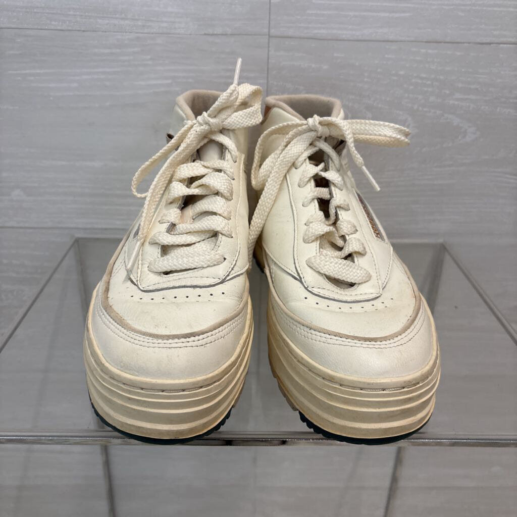 Reebok White Club C Geo Mid Sneakers 8