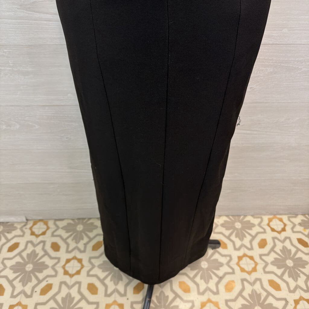 Halston Black Fitted Gold Chain Neckline Long Formal Dress 0