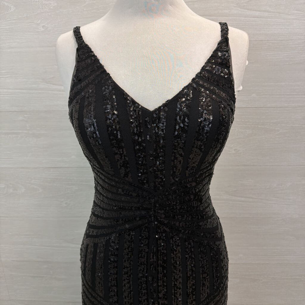 Nightway Black Sequin Print Long Formal Dress 8