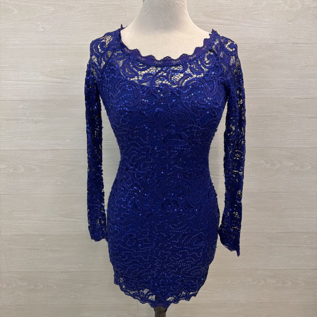 Sequin Hearts Blue Sequin Lace Long Sleeve Short Formal Dress Small