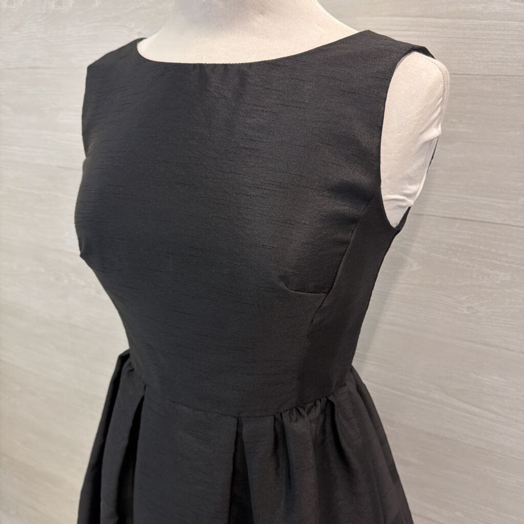 The Limited Black Fit and Flare Short Formal Dress 4