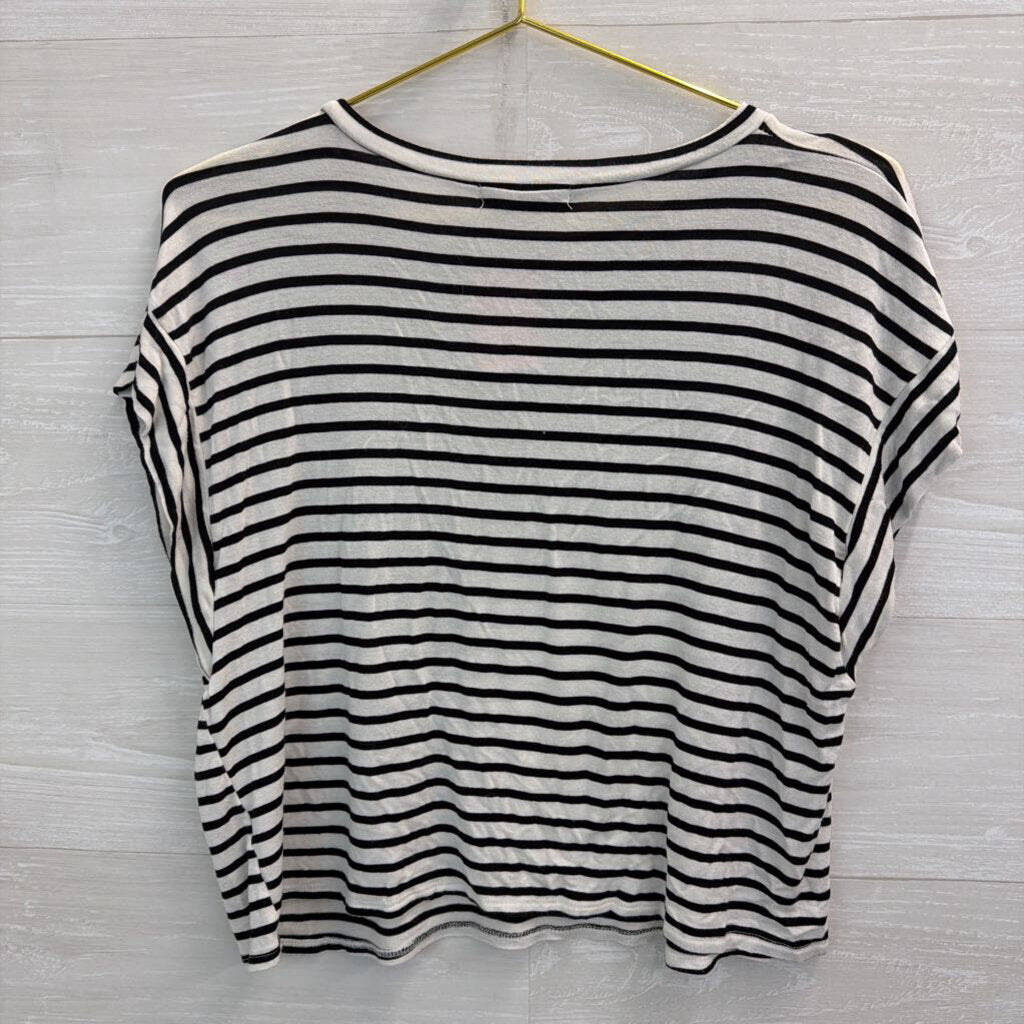 Seraphic Black/ White Striped Short Sleeve Top Medium
