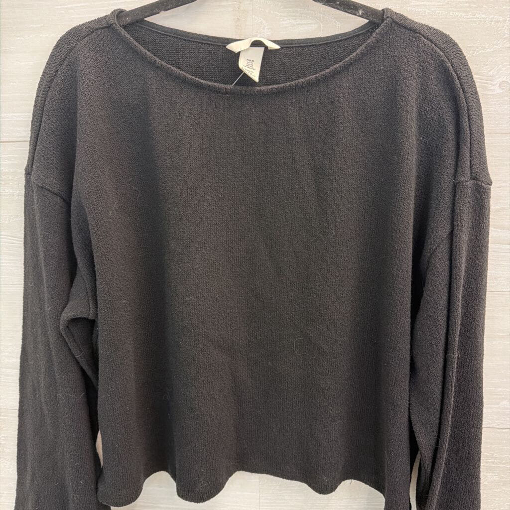 H&M Black Knit Cropped Long Sleeve Boxy Top Extra Large