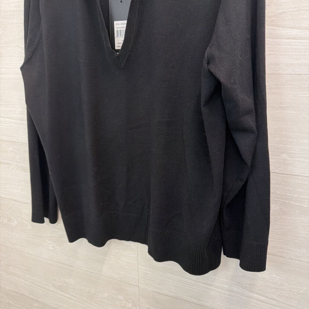 Cyrus Black Knit White Trim Collar Long Sleeve Top 2X