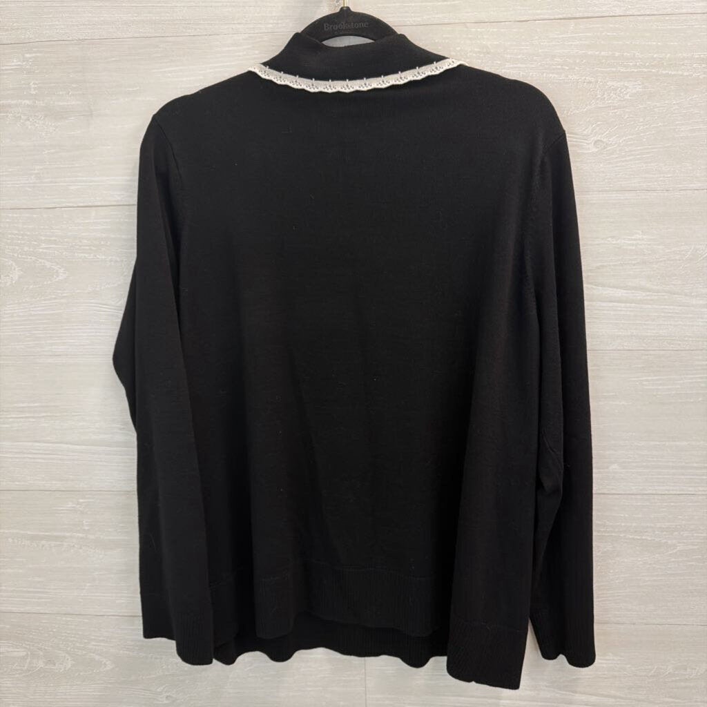 Cyrus Black Knit White Trim Collar Long Sleeve Top 2X