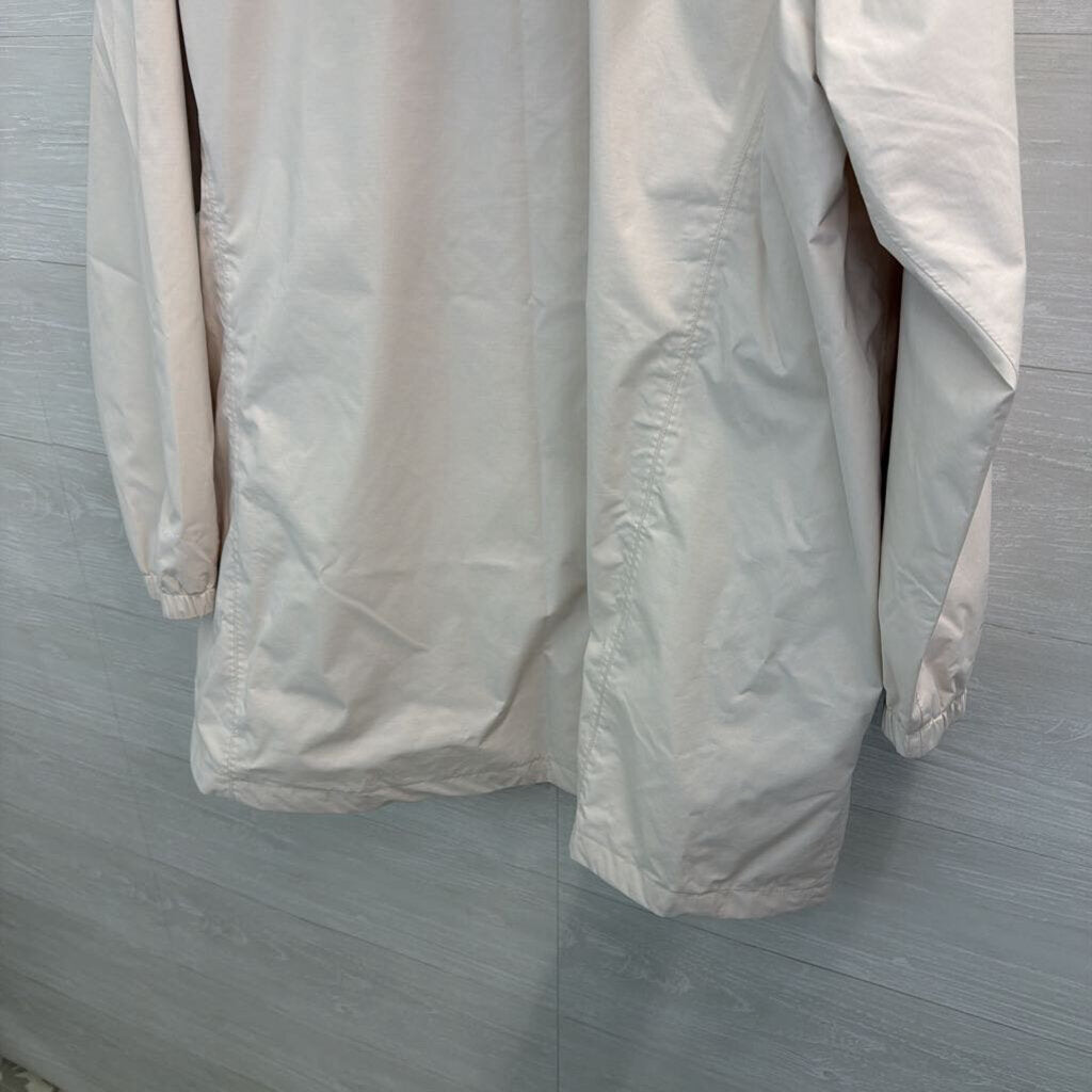 The North Face Cream Long Hooded Windbreaker Jacket 2X
