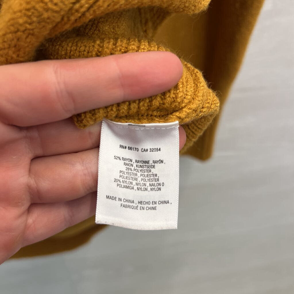 Moth Marigold Knit Turtleneck Sweater Large