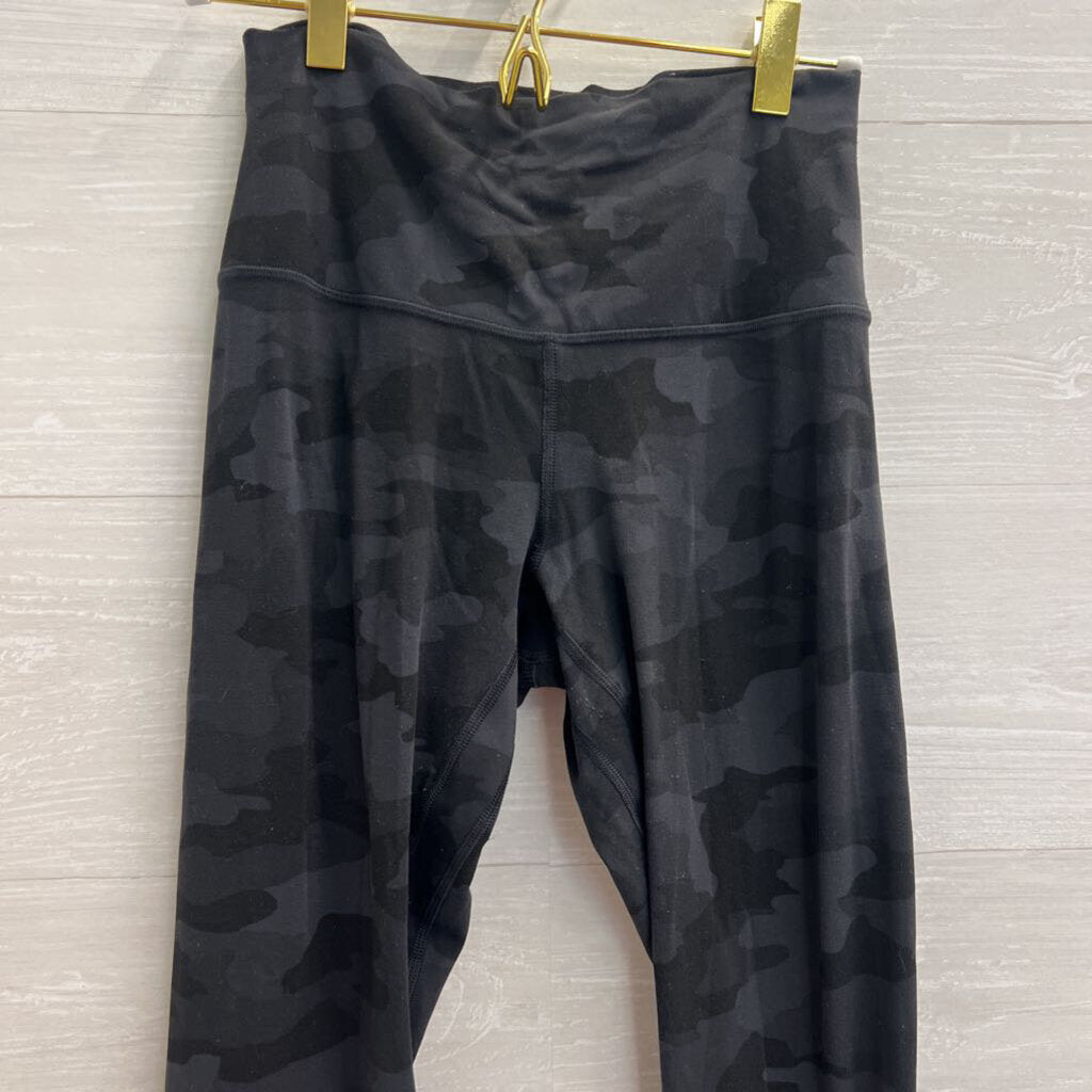 Lululemon Black Camo Print Leggings 6