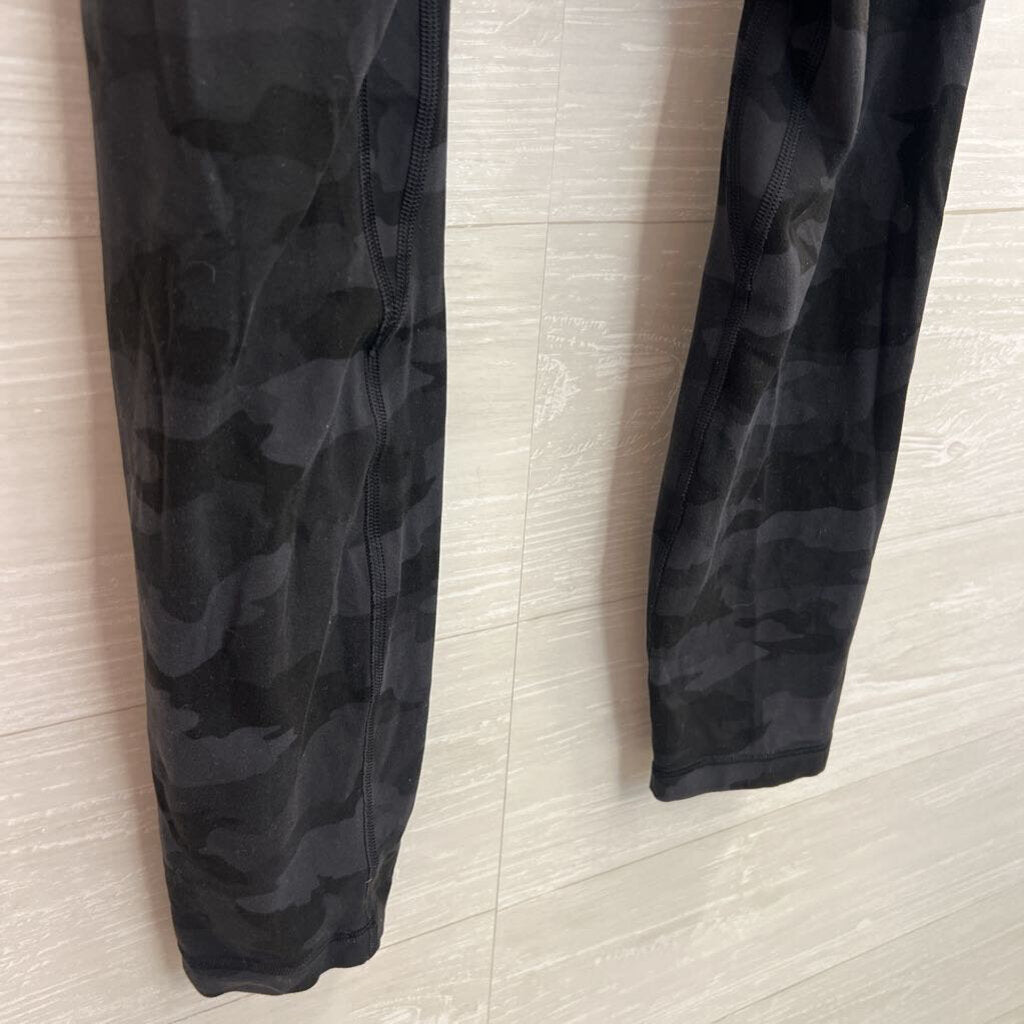 Lululemon Black Camo Print Leggings 6