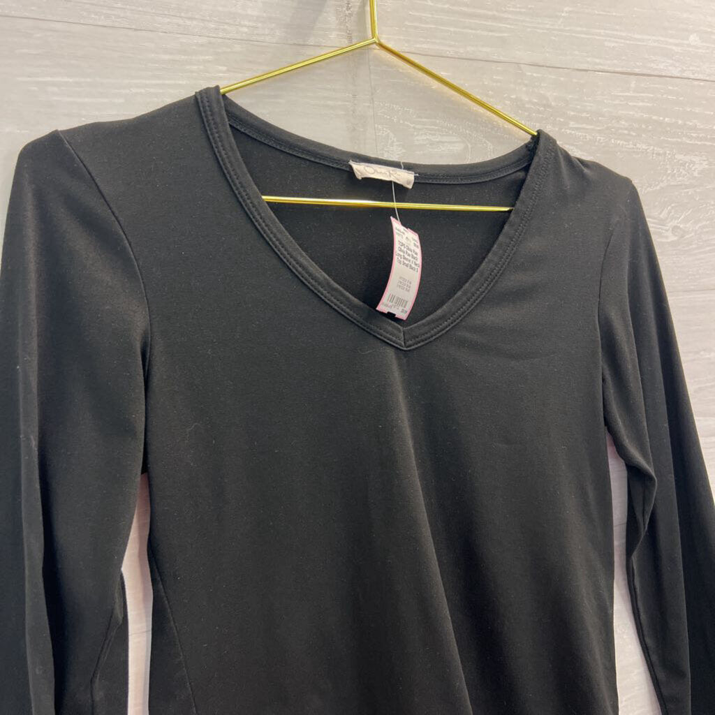 Olivia Rae Black Long Sleeve V Neck Top Small