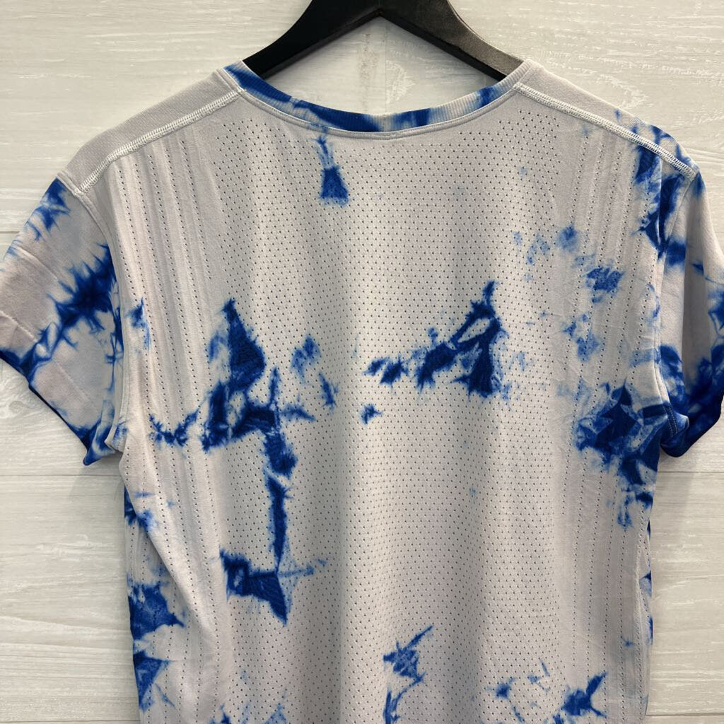 Lululemon White/ Blue Tie Dye Cropped Short Sleeve Top Small