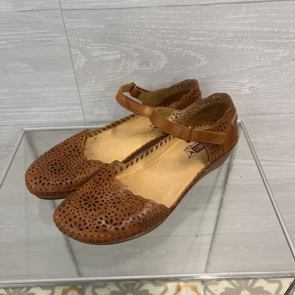 Pikolinos Brown Laser Cut Leather Ankle Strap Shoes 38