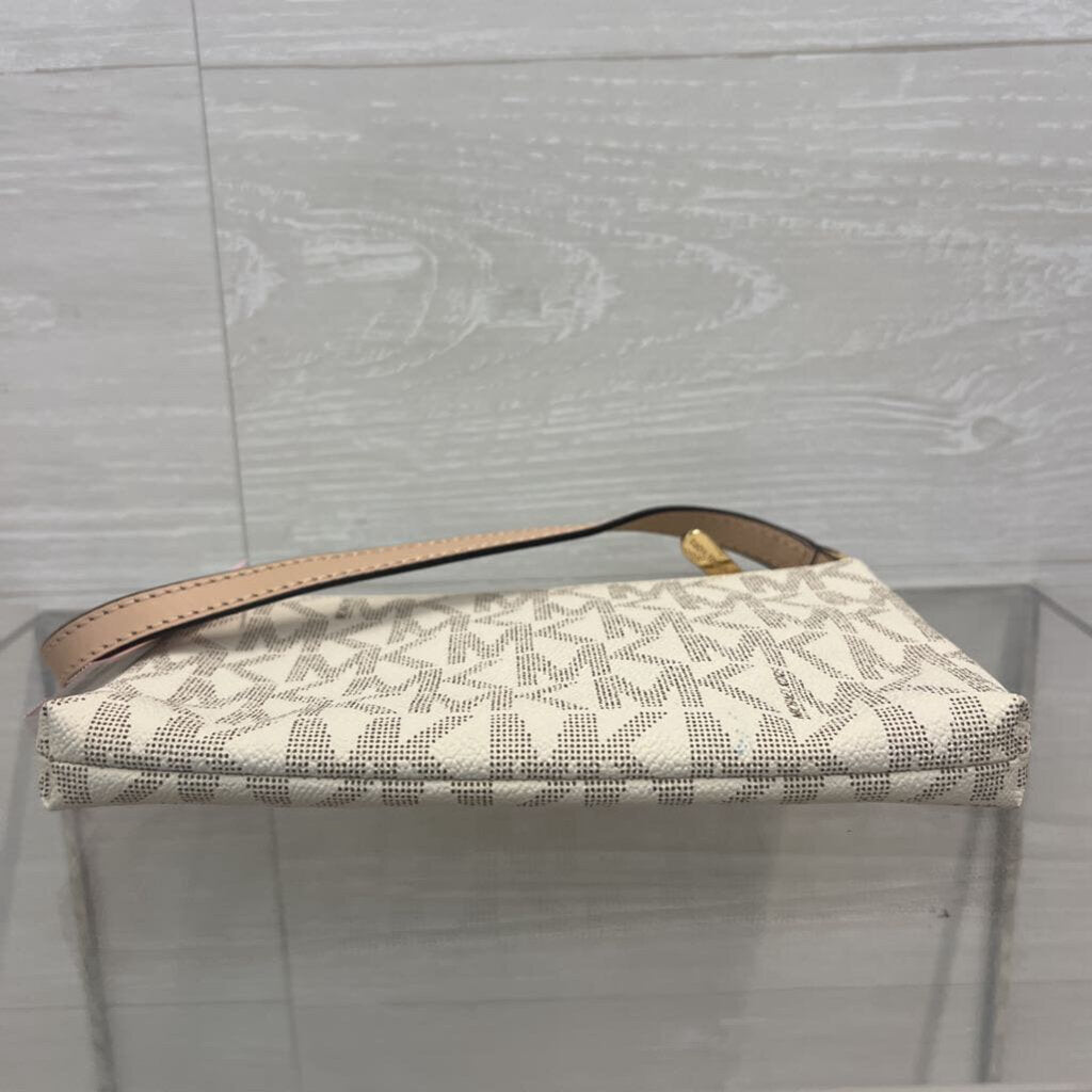 Michael Kors Cream Leather Logo Jet Set Large Wristlet Wallet