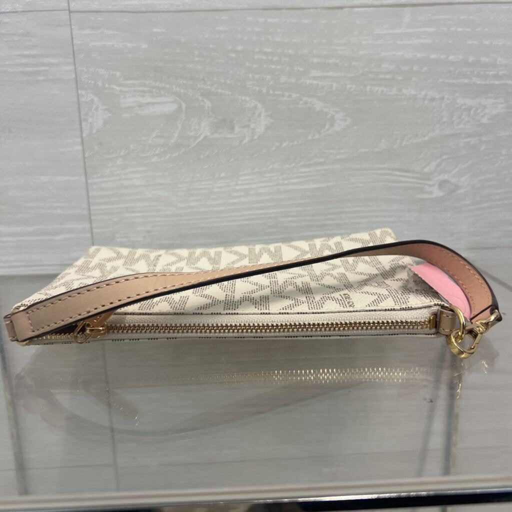 Michael Kors Cream Leather Logo Jet Set Large Wristlet Wallet