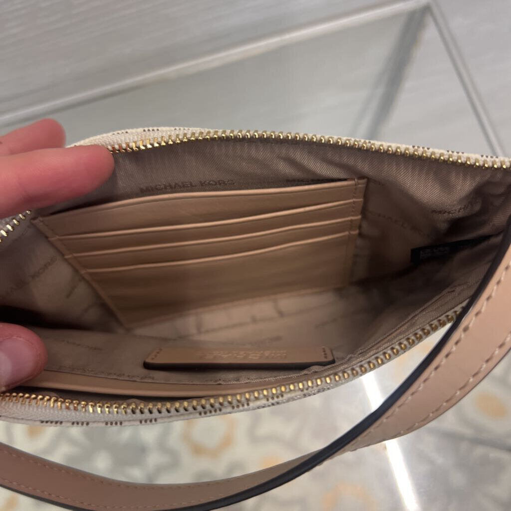 Michael Kors Cream Leather Logo Jet Set Large Wristlet Wallet