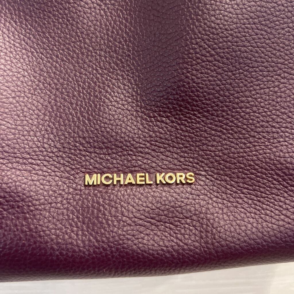 Michael Kors Purple Pebbled Leather 3 Compartment Shoulder Purse
