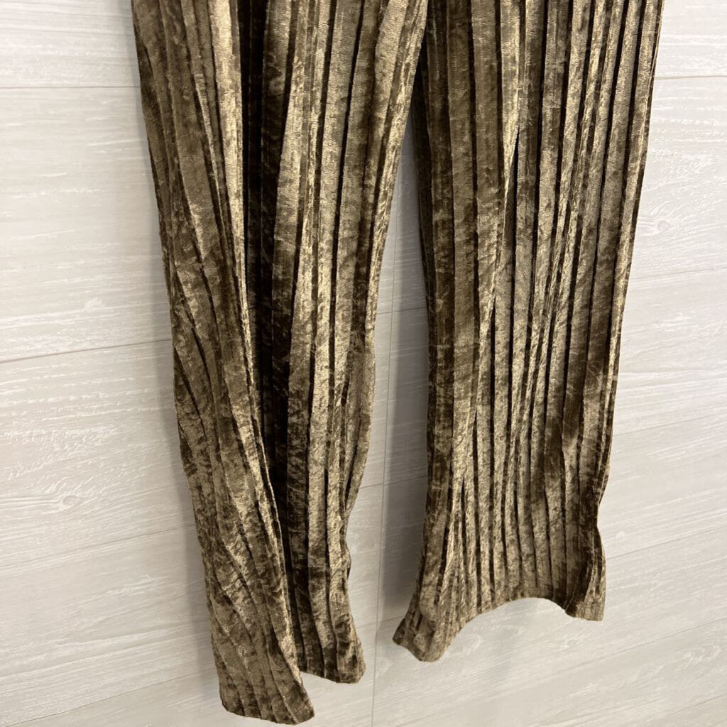 Melissa Paige Gold Pleated Velvet Pull On Pants Small