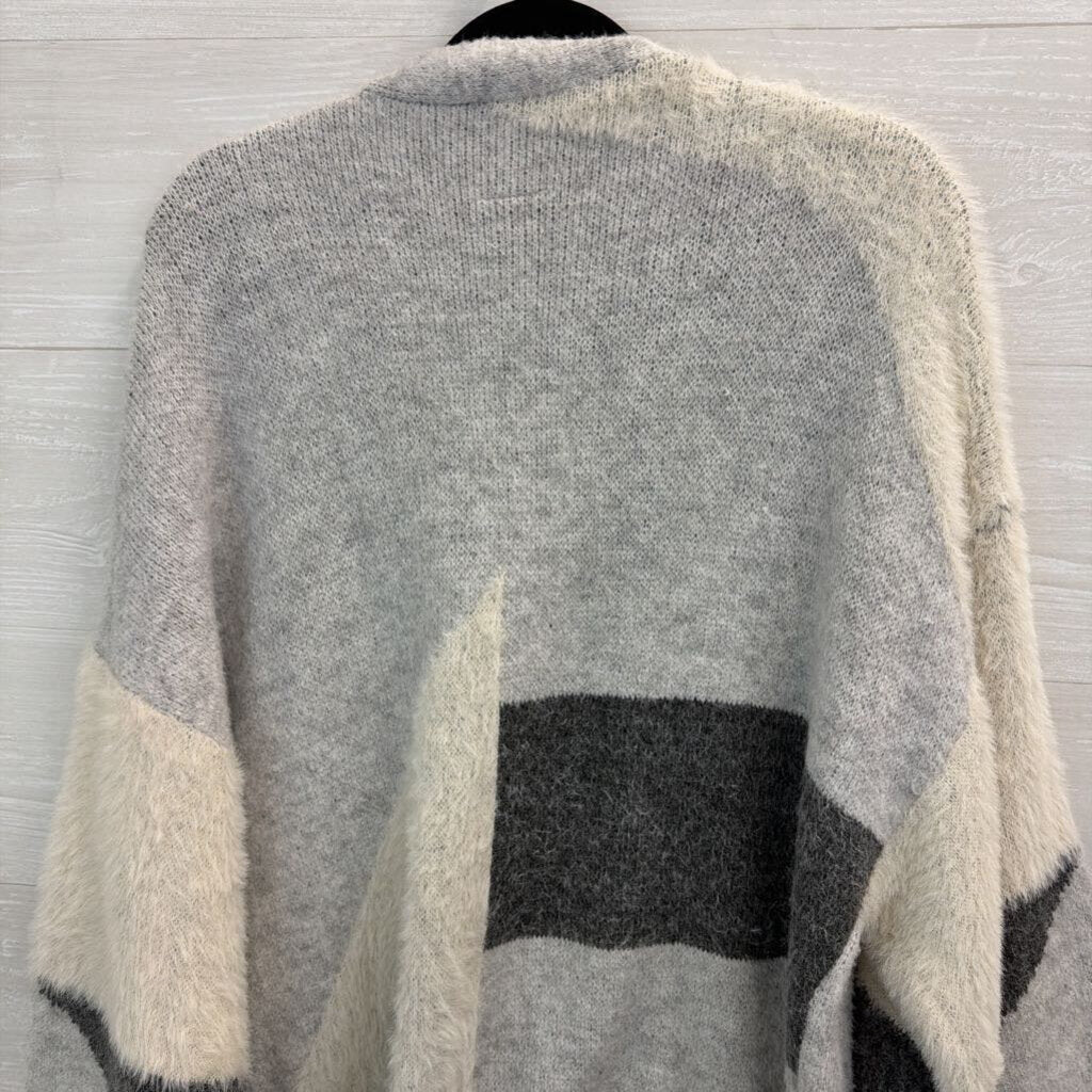 Rain and Rose Grey Soft Fuzzy Patchwork Knit Open Front Cardigan Medium