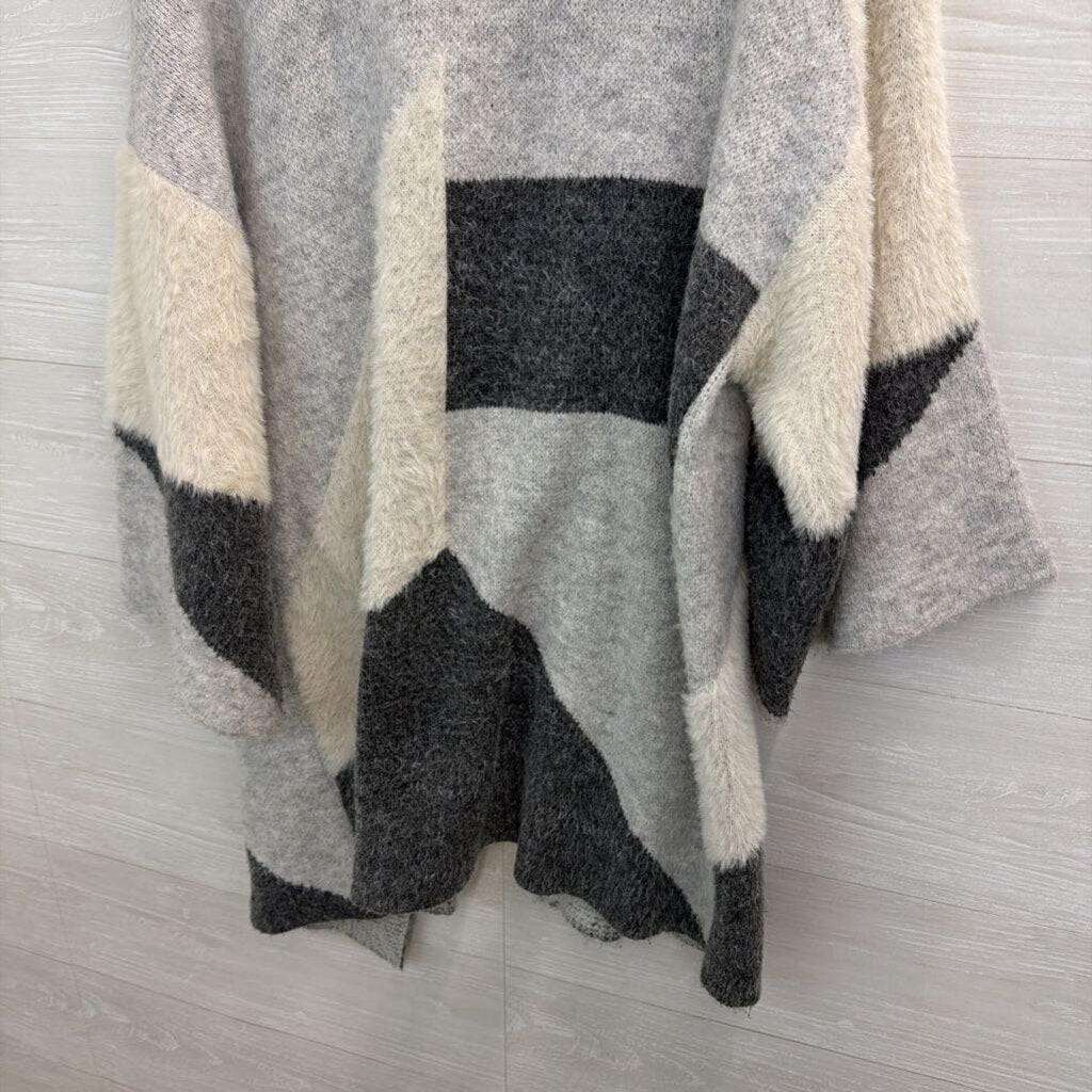 Rain and Rose Grey Soft Fuzzy Patchwork Knit Open Front Cardigan Medium