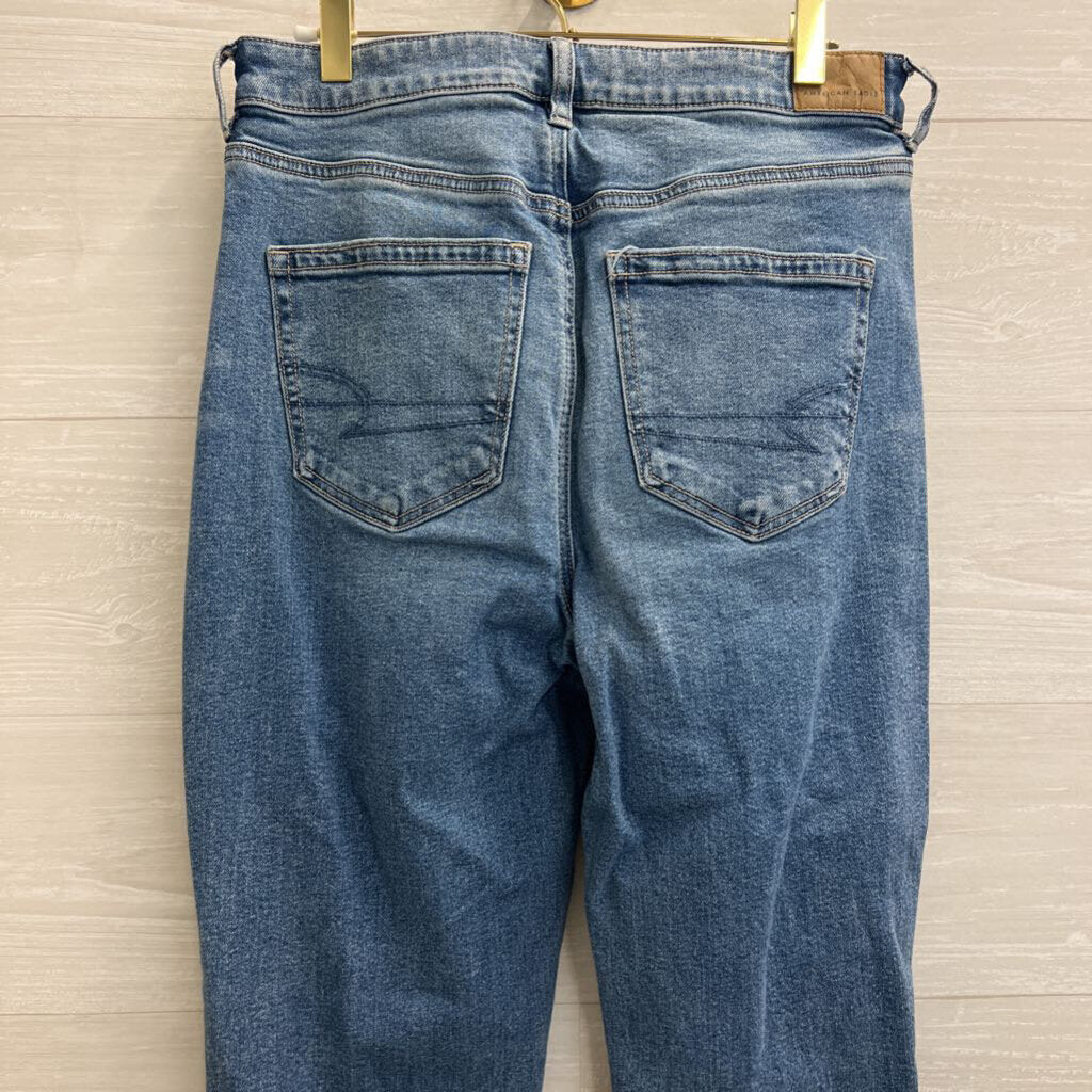 American Eagle Medium Wash Distressed Mom Jeans8