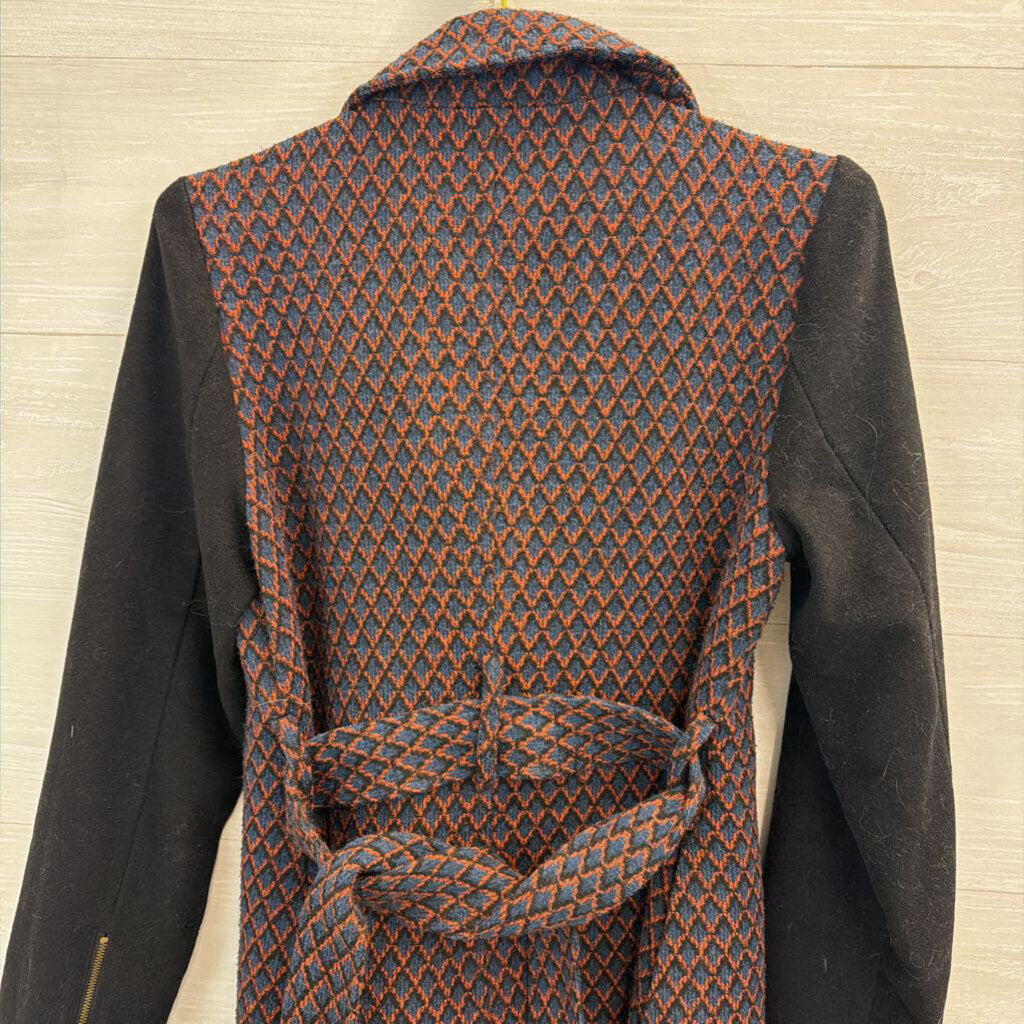 Evette and K Blue/ Orange/ Black Print Tie Waist Jacket Medium