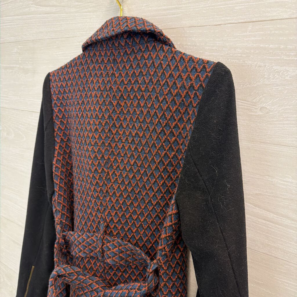 Evette and K Blue/ Orange/ Black Print Tie Waist Jacket Medium